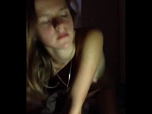 ❤️ Ang isang batang babae masturbates at cums Porno vk sa amin ﹏